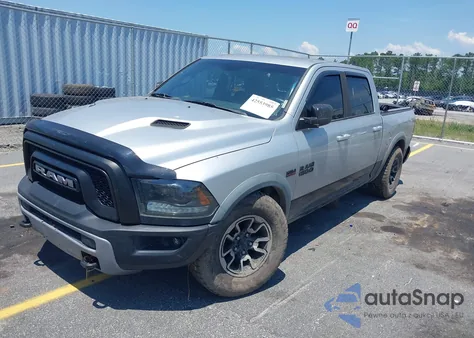 2015 Ram 1500 Rebel из США, поврежденный, VIN 1C6RR7YT4FS785518